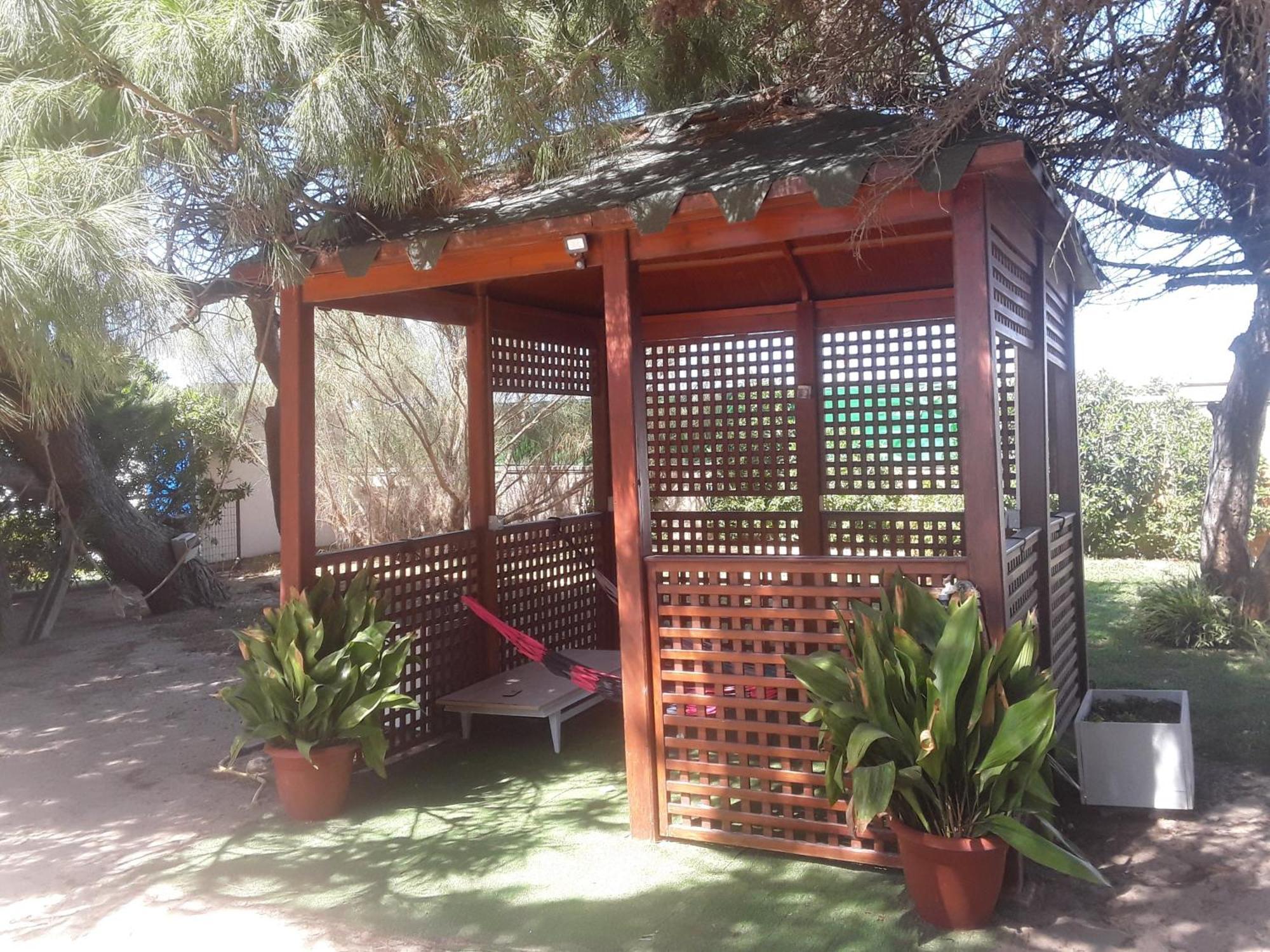 Finca Las Dunas Con Dos Chalets Con Jacuzzis En Primera Linea De Playa Uno De 4 Dormitorios Y Otro De 2 Dormitorios Rota Esterno foto